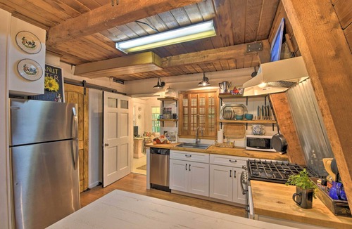 Gumlog Cabin | Artist's A-Frame Cabin w/New Interior + Deck