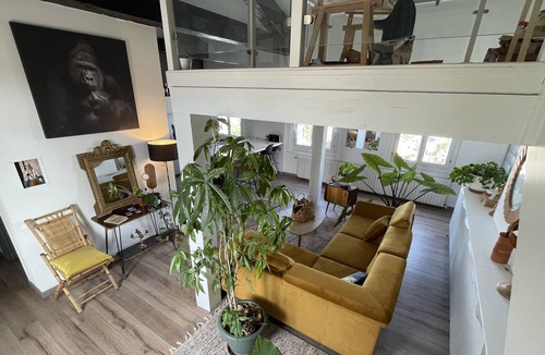 Le Soler Apartment | Artist's apartment with garden and private pool