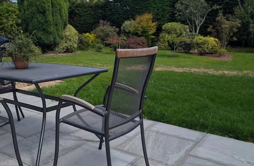 Cranbrook House | Artist's Hawkhurst Home with Heated Pool & Sauna