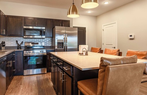 Lawrence Condo | Artist's loft off Mass St.