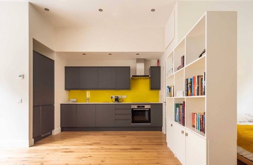 Stockbridge Apartment | Artist's Studio in Stockbridge