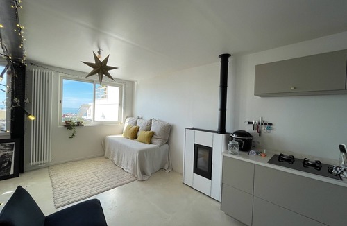Saint-Martin-du-Littoral Villa | Artist's villa in Sainte Adresse with breathtaking sea view!