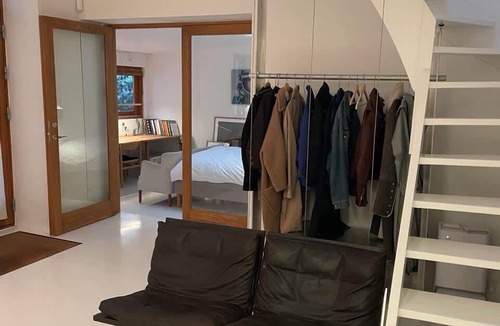 Frederiksberg C Apartment | Artistic Apartment on Vaernedamsvej Prime CPH