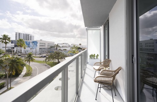 Northeast Miami Condo | Artistic Design District Stay, Parking, Pool, Gym