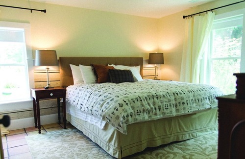 Granville South House | Artistic estate