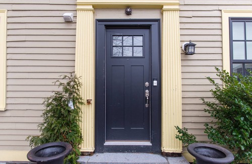 Salem House | Artistic Historical home, walkDT