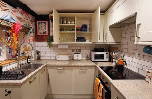 Cowfold House | Artists Hideaway in Cowfold