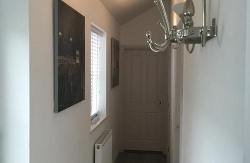 Muston House | Artists Retreat