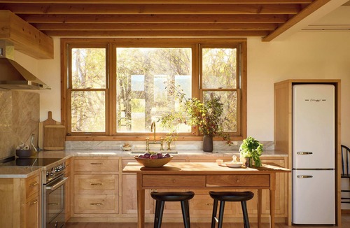 Missoula County Ski Chalet | Artist’s Retreat on Flower Farm in Huson, 20min from Missoula, with Cedar Sauna