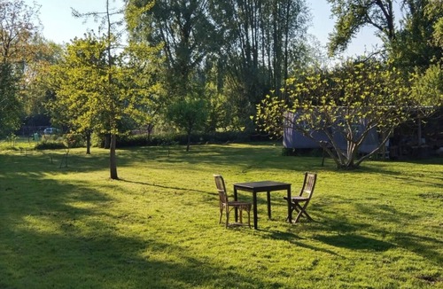 Thivencelle Ski Chalet | Artists' studio : "La Villa Saint Ghislain" : "GINKO" Studio
