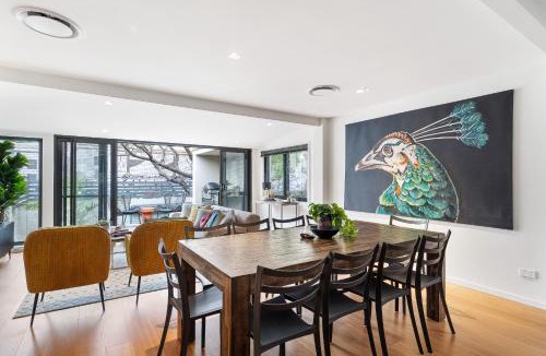 Newtown House | Artscape, Newtown Villa