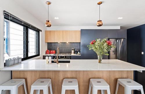 Newtown House | Artscape, Newtown Villa