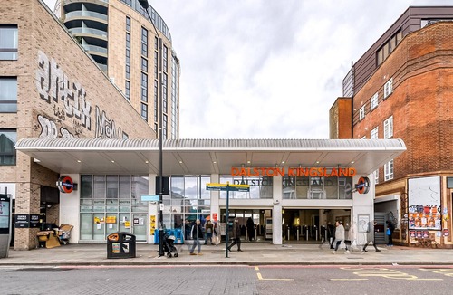 Dalston Apartment | Artsy Dalston Flat