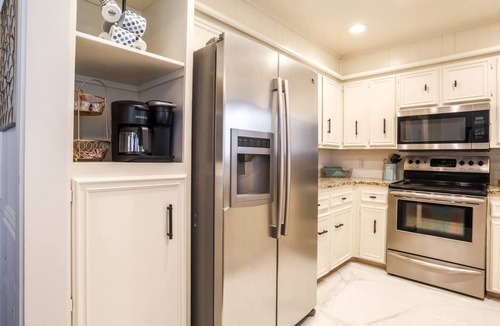 Lubbock House | Artsy Retreat 3/2 w/Bonus Room