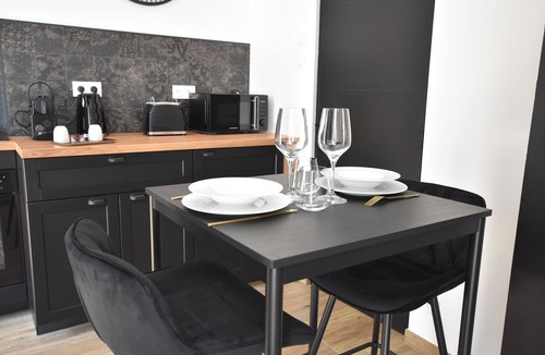 Roanne Condo | Arum Suite with terrace