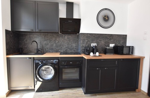 Roanne Condo | Arum Suite with terrace