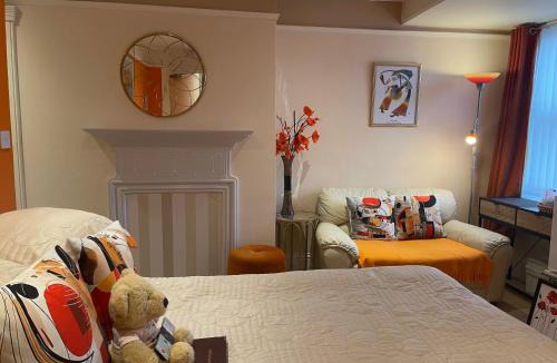 Littlehampton House | Arun Sands Rooms