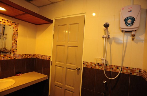 Tok Bali Hotel | Arwana Inn