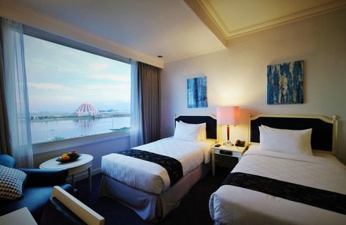 Losari Hotel | Aryaduta Makassar