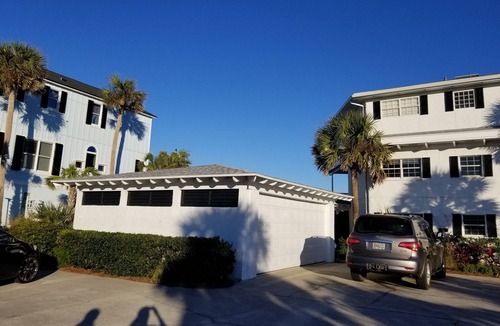 Fernandina Beach House | As seen on HGTV's BEACH HUNTERS !