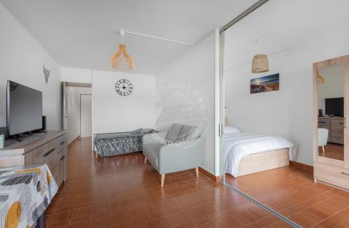 Le Grau-Du-Roi Apartment | AS22429 - P2 Cabine avec terrasse et jardin privatif