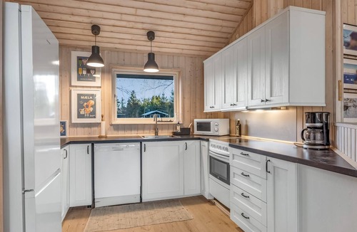 Gedesby House | "Åse" - 1.3km from the sea by Interhome