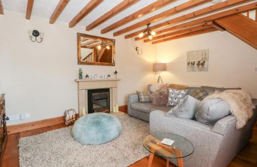 Holywell House | Ash Farm Cottage