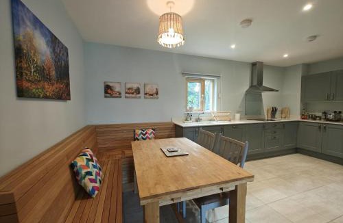 Corsley House | Ash View 1