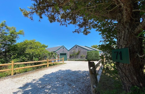 Madaket House | Ashanti - A Large Family Madaket Save
