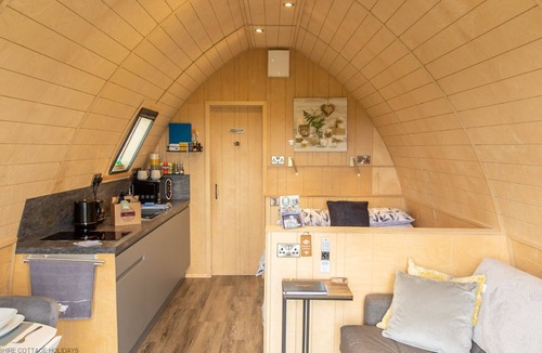 Ampleforth Cottage | Ashberry Glamping Pod - sleeps 2