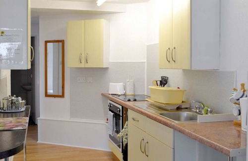 Torquay Cottage | Ashbury Tor - UKC1922