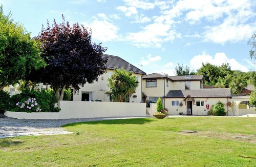 Torquay Cottage | Ashbury Tor - UKC1922