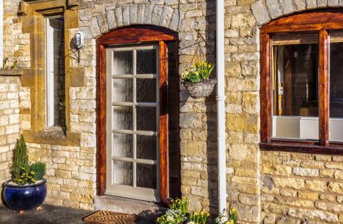 Whichford House | Ashby Cottage