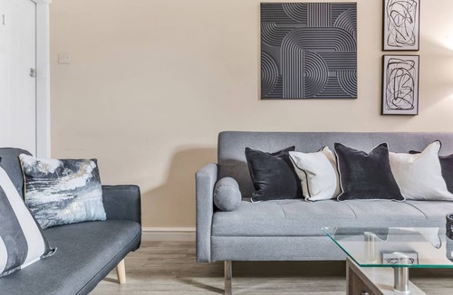 Coalville House | Ashby House - Corporate Accommodation