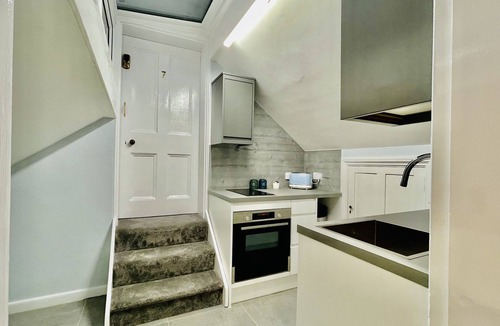 Portsmouth House | Ashbys