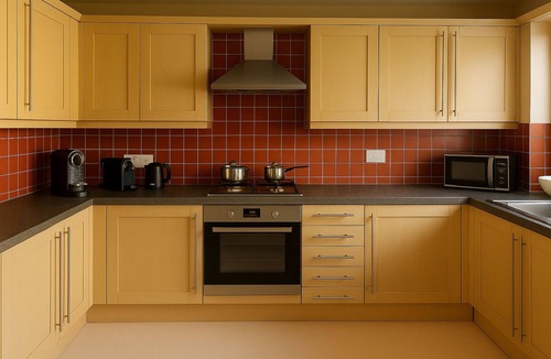 Ashford House | Ashford Work Stay Parking & M20 Nearby