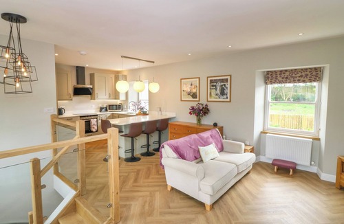 Oxton House | ASHLEA, pet friendly, with open fire in Lauder