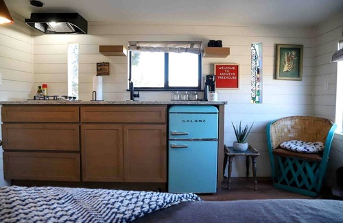 Nogal Cabin | Ashley's TreeHouse Near Lincoln National Forest, Nogal, NM