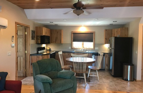 Hinsdale Apartment | Ashmere Lakefront Apartment
