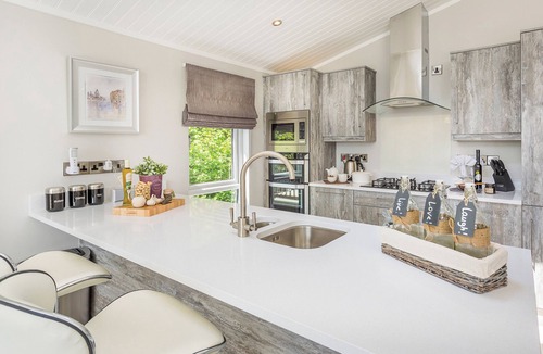 Cheddar Ski Chalet | Ashton Elegance Premier