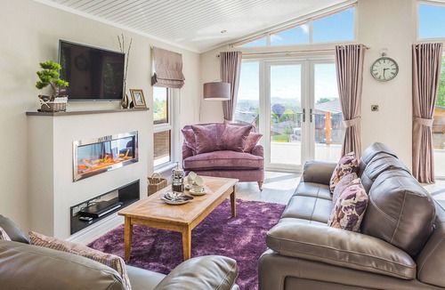 Cheddar Ski Chalet | Ashton Elegance Premier