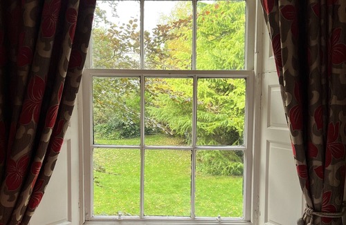 Paisley Hotel | Ashtree House Hotel