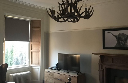 Paisley Hotel | Ashtree House Hotel