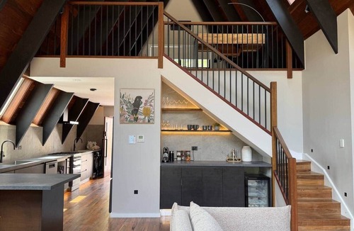 Higher Macdonald House | Ashwood AFrame - Secluded Riverfront Luxe