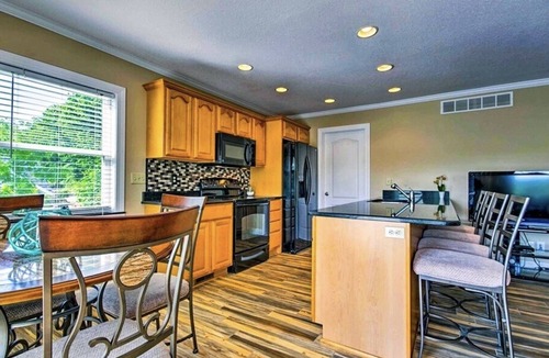 Gravois Mills House | - ASK ABOUT A SPECIAL PROMO FOR OPEN DATES IN JUNE AND JULY