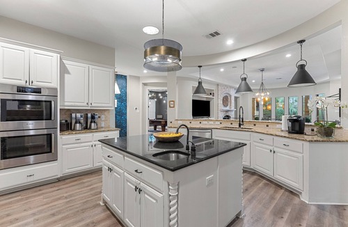 Austin House | Ask May 4n Specials.Pool.Games.Firepit.Court.Mins DT Austin.Airport.Dripping