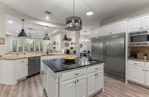 Austin House | Ask May 4n Specials.Pool.Games.Firepit.Court.Mins DT Austin.Airport.Dripping