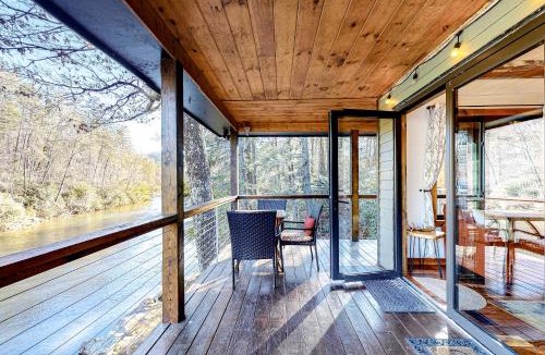 Blue Ridge House | Aska Base Camp