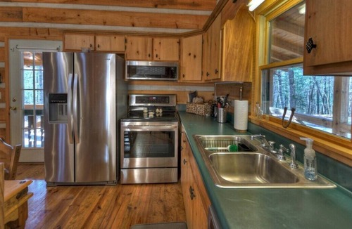 Dial Cabin | Aska Gypsy - Book 2 get 3rd night free!