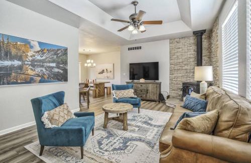 Rainbow Valley House | Aspen Grove Lodge